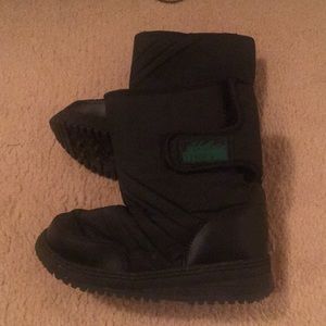 Kids snow boots